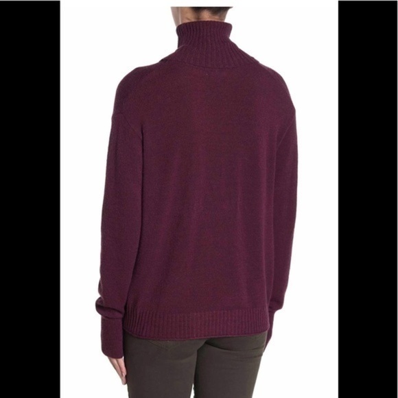 🌺ABOUND DOLMAN TURTLENECK SWEATER NWT - Picture 2 of 10